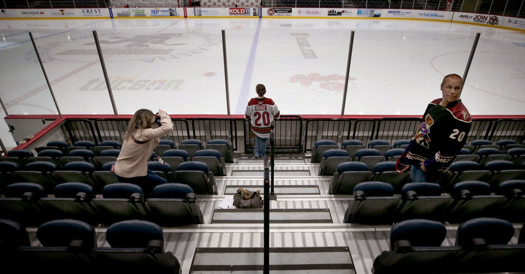 Roadrunners vs Colorado Eagles